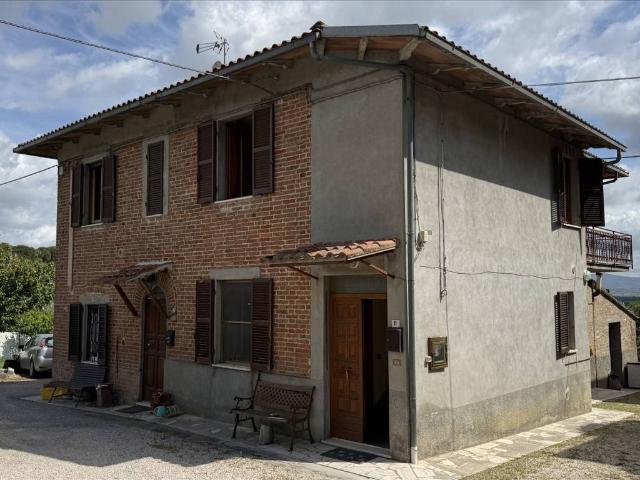 Villa Indipendente in vendita a Petrignano, Gioiella