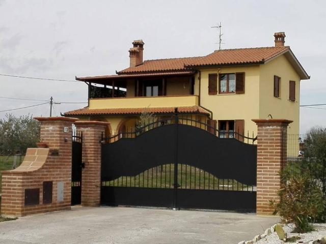 Villa Indipendente in vendita a Gioiella, Umbria