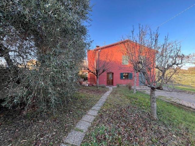 Villa Indipendente in vendita a Gioiella, Umbria