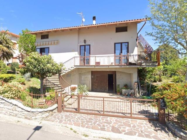 Villa Indipendente in vendita a Gioiella, Umbria