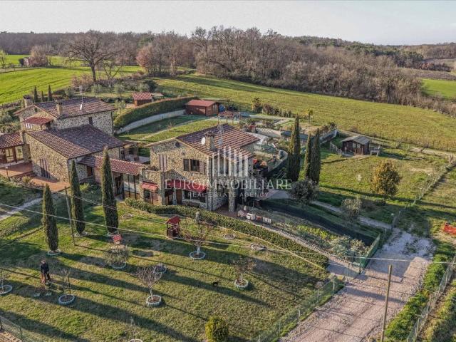 Villa Indipendente in vendita a Gioiella, Umbria