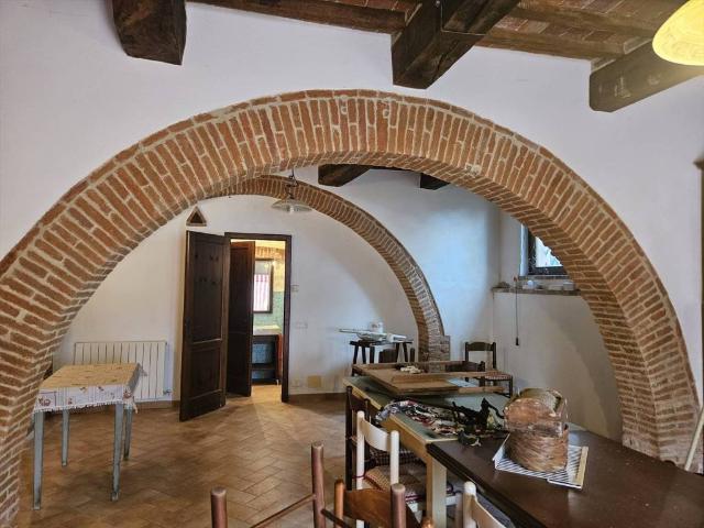 Villa Indipendente in vendita a Castiglione del Lago