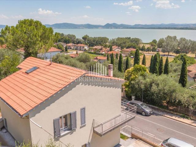 Villa Indipendente in vendita a Gioiella, Umbria