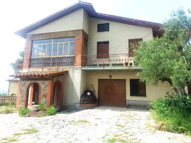 Villa Indipendente in vendita a Gioiella