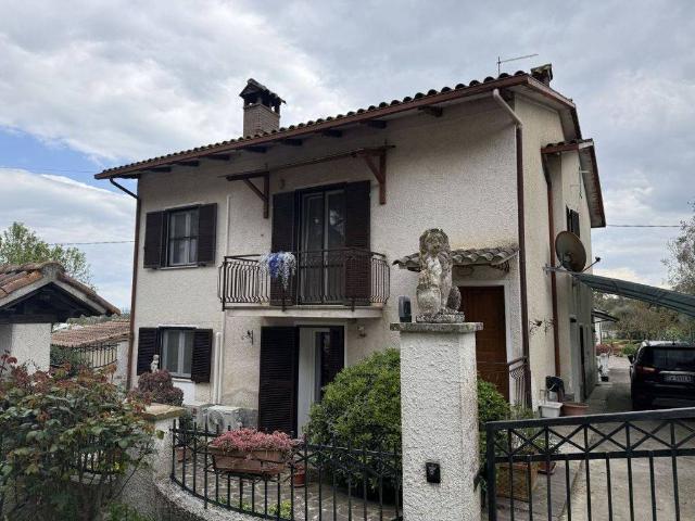 Villa Indipendente in vendita a Gioiella, Umbria