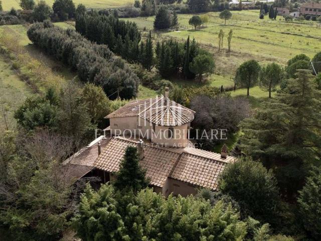 Villa Indipendente in vendita a Gioiella, Umbria