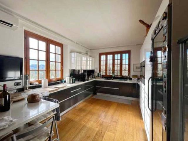 Villa Indipendente in vendita a Gioiella