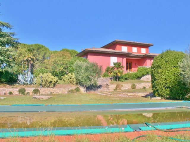Villa Indipendente in vendita a Gioiella, Umbria