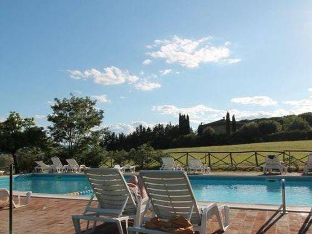 Villa Indipendente in vendita a Poggetto, Gioiella
