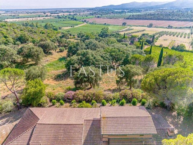 Villa Indipendente in vendita a Macchiascandona, Castiglione Della Pescaia