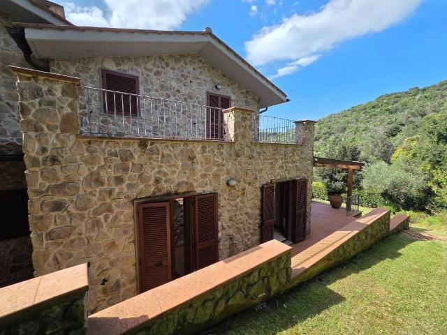 Villa Indipendente in vendita a Castiglione Della Pescaia, Toscana