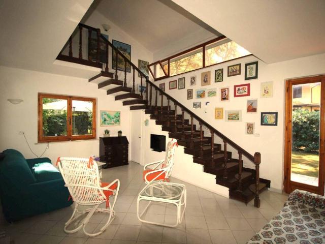 Villa Indipendente in vendita a Castiglione Della Pescaia, Toscana