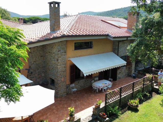 Villa Indipendente in vendita a Punta Ala, Castiglione della Pescaia