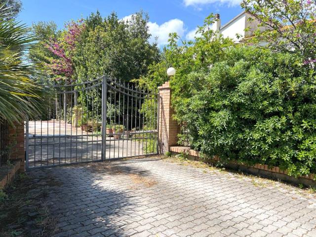 Villa Indipendente in vendita a Castiglione Della Pescaia, Toscana