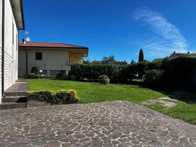 Villa Indipendente in vendita a Castiglione Delle Stiviere, Lombardia