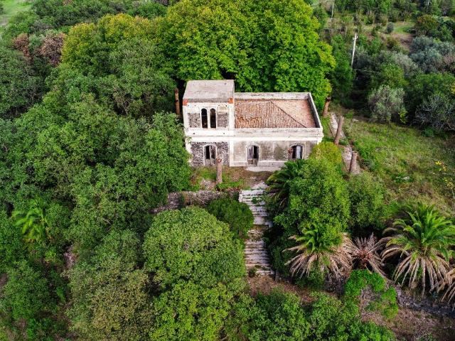 Villa Indipendente in vendita a Castiglione Di Sicilia, Sicilia