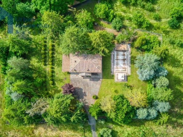 Villa Indipendente in vendita a Castiglione In Teverina, Lazio
