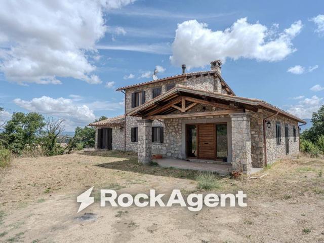Villa Indipendente in vendita a Castiglione In Teverina, Lazio
