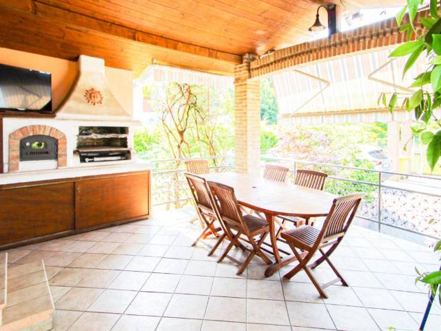 Villa Indipendente in vendita a Somadeo, Castiglione Olona