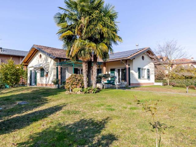 Villa Indipendente in vendita a Mulino, Castiglione Olona