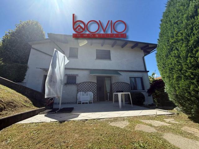 Villa Indipendente in vendita a Castiglione Torinese, Piemonte