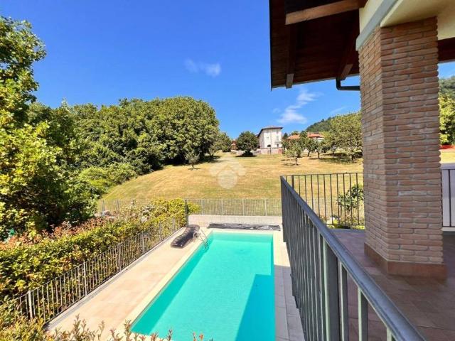 Villa Indipendente in vendita a Castiglione Torinese, Piemonte
