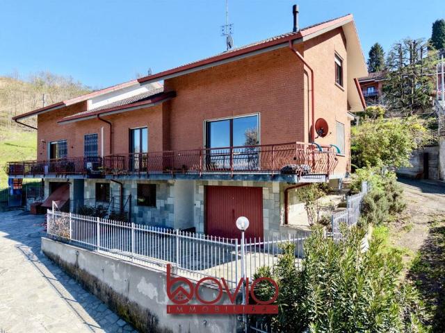 Villa Indipendente in vendita a Castiglione Torinese, Piemonte