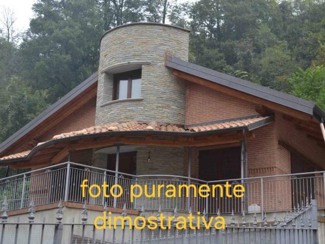 Villa Indipendente in vendita a Castiglione Torinese, Piemonte
