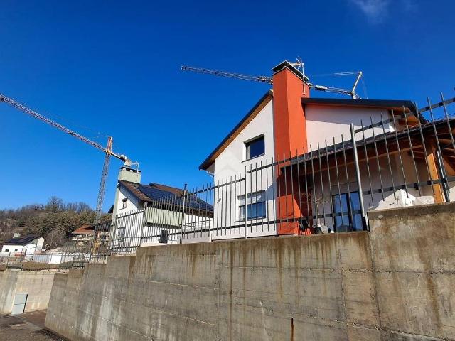 Villa Indipendente in vendita a Castiglione Torinese, Piemonte