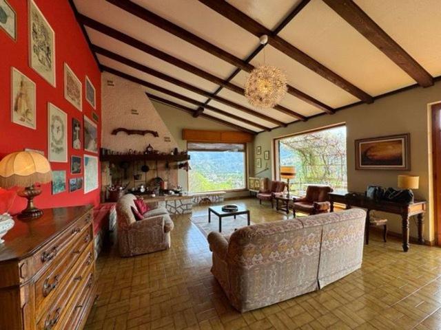 Villa Indipendente in vendita a Castione Della Presolana, Lombardia