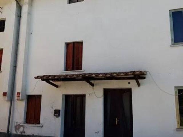 Villa Indipendente in vendita a Castions Di Strada, Friuli-Venezia Giulia