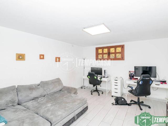Villa Indipendente in vendita a Castiraga Vidardo, Lombardia