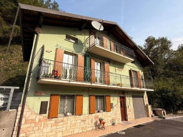 Villa Indipendente in vendita a Malpaga, Casto