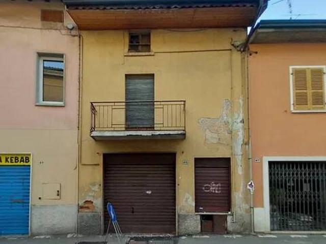 Villa Indipendente in vendita a Castrezzato, Lombardia
