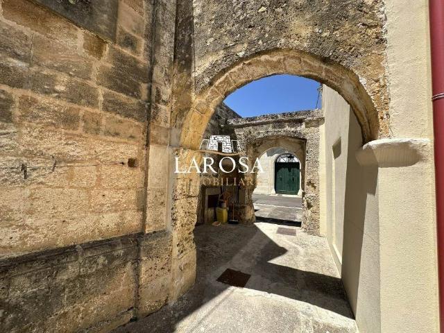 Villa Indipendente in vendita a Puglia, Lecce