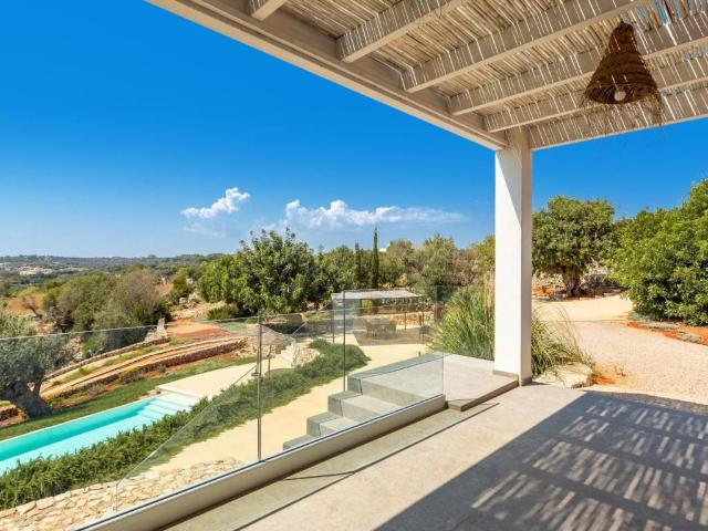Villa Indipendente in vendita a Marina di Felloniche, Puglia