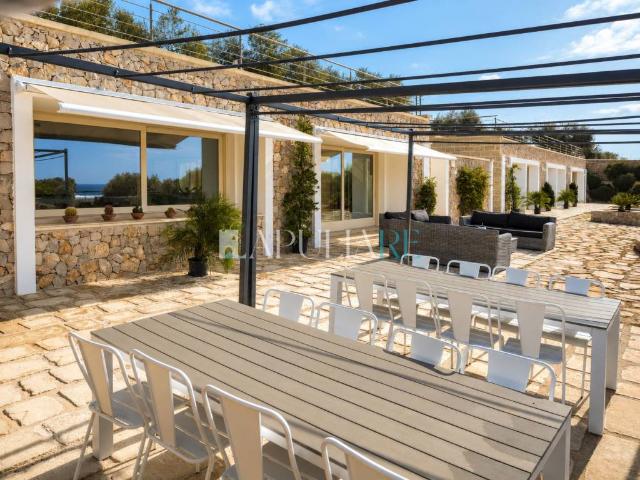 Villa Indipendente in vendita a Marina di Felloniche, Puglia