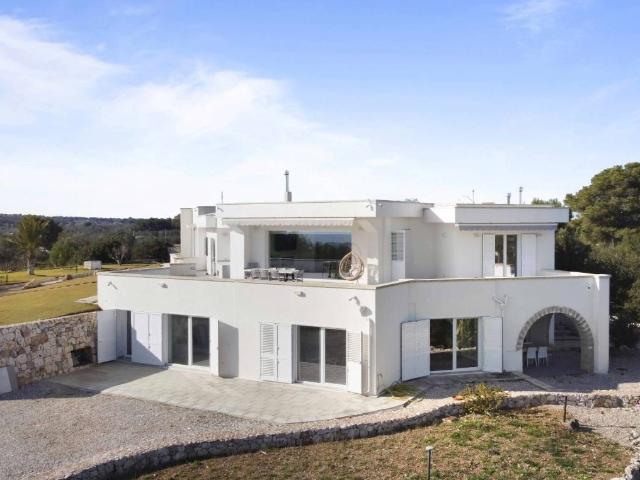Villa Indipendente in vendita a Puglia, Lecce