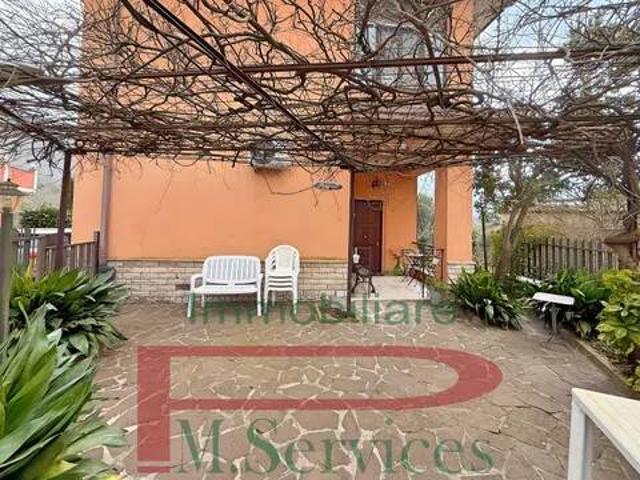 Villa Indipendente in vendita a Castro Dei Volsci, Lazio