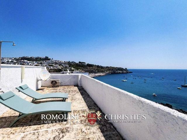 Villa Indipendente in vendita a Castro Marina, Puglia