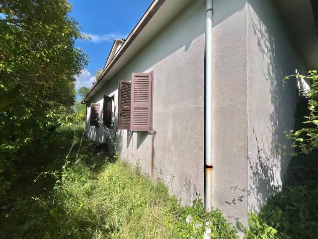 Villa Indipendente in vendita a Castrocielo, Lazio