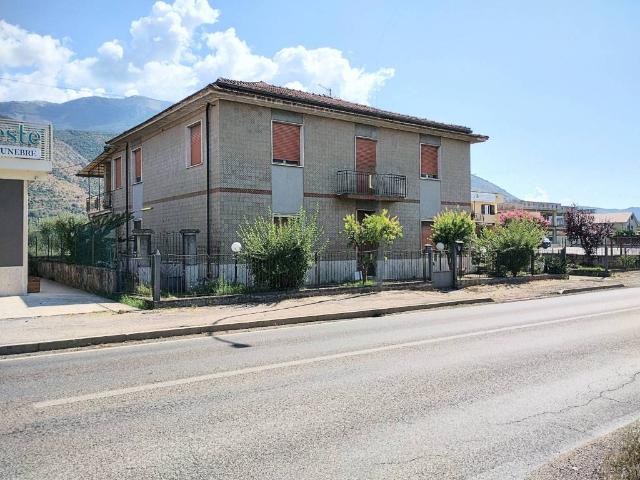 Villa Indipendente in vendita a Castrocielo, Lazio