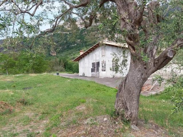 Villa Indipendente in vendita a Castroreale, Sicilia