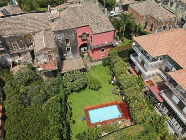 Villa Indipendente in vendita a Mascalucia, Catania