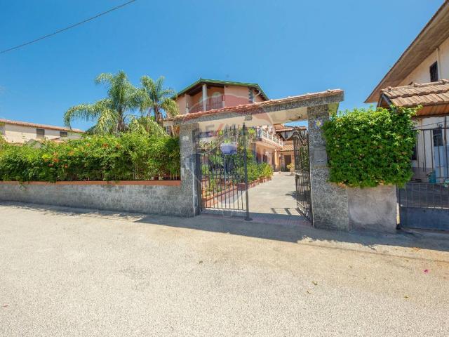 Villa Indipendente in vendita a Vaccarizzo, Catania