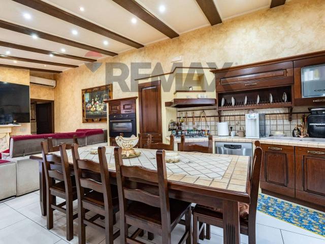 Villa Indipendente in vendita a San Giorgio-Librino-San Giuseppe la Rena-Zia Lisa-Villaggio Sant'Agata, Catania