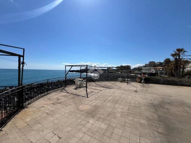 Villa Indipendente in vendita a Picanello-Ognina-Barriera-Canalicchio, Catania