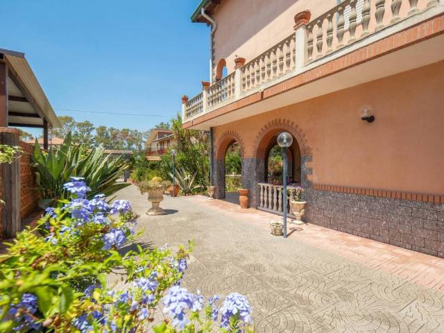 Villa Indipendente in vendita a Vaccarizzo, Catania