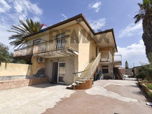 Villa Indipendente in vendita a San Giorgio-Librino-San Giuseppe la Rena-Zia Lisa-Villaggio Sant'Agata, Catania