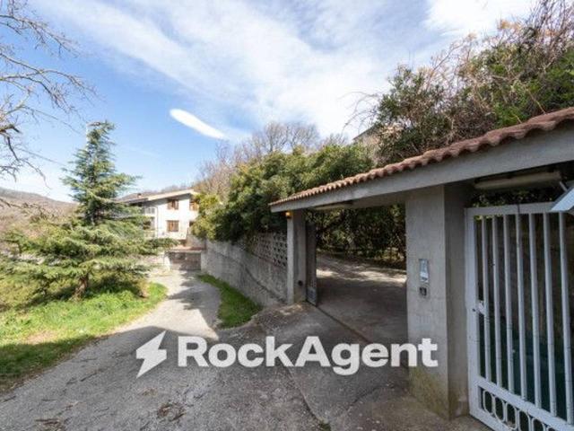 Villa Indipendente in vendita a Sant'Elia, Calabria